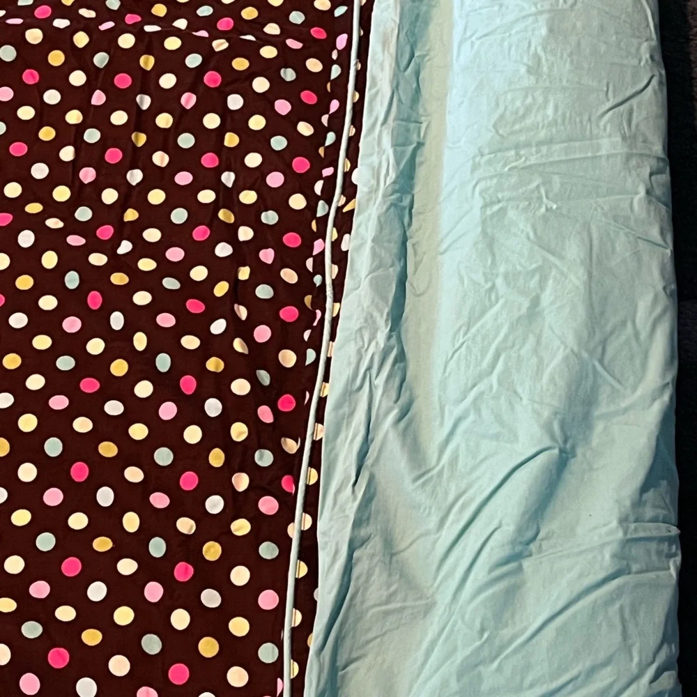 Vibrant Dot Duvet Cover with Comforter